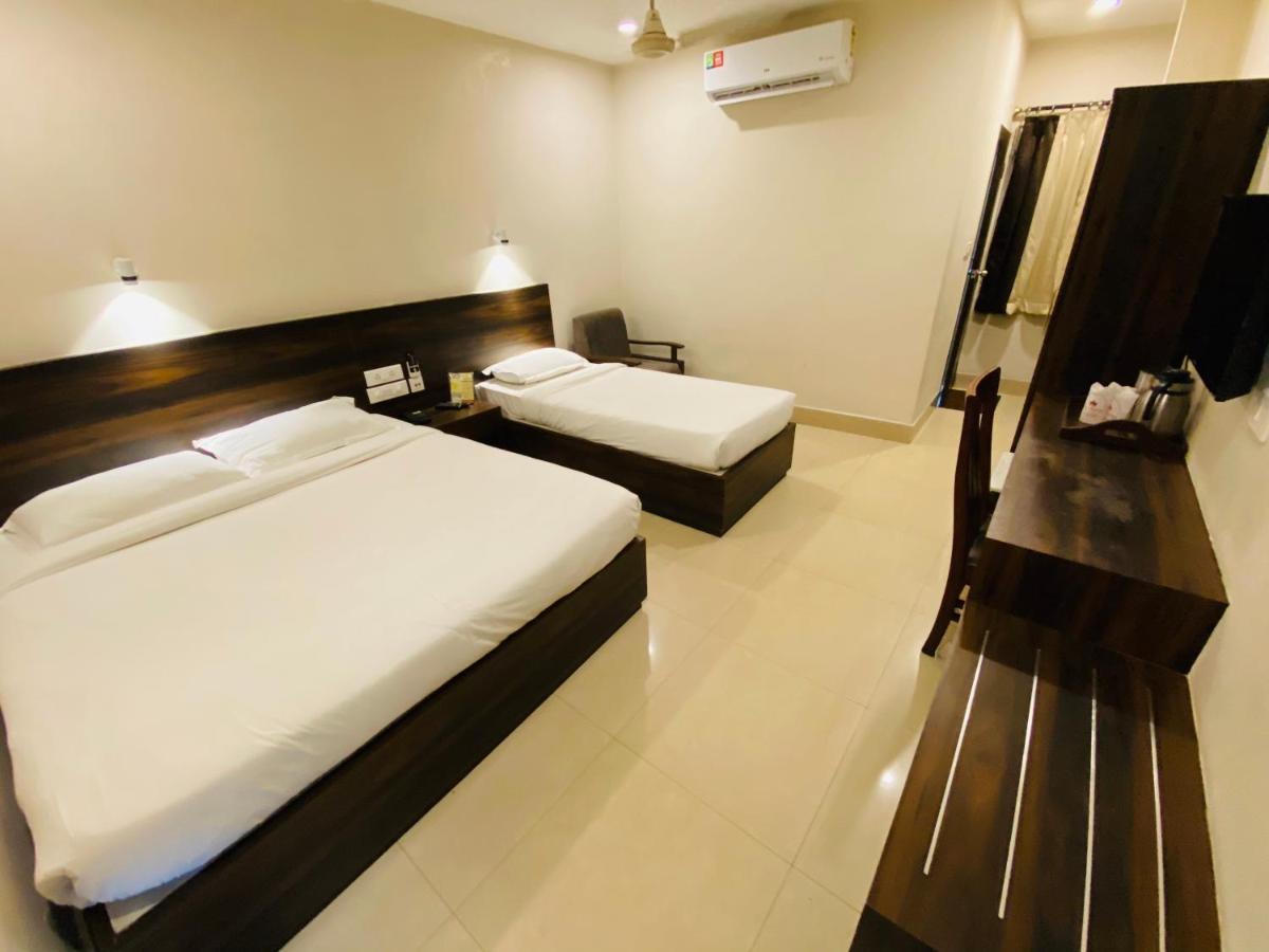 Hotel Saluja Residency Siliguri Zewnętrze zdjęcie