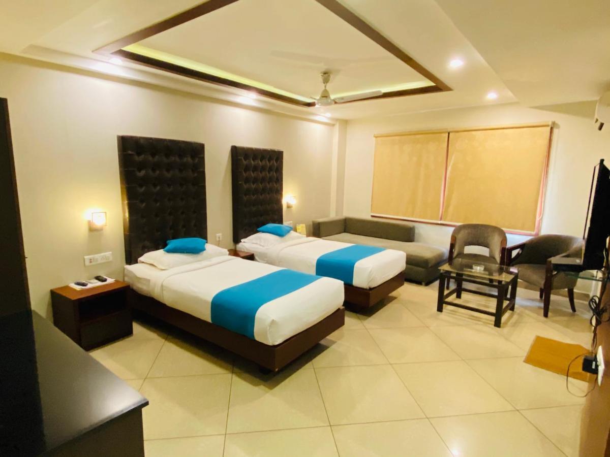 Hotel Saluja Residency Siliguri Zewnętrze zdjęcie