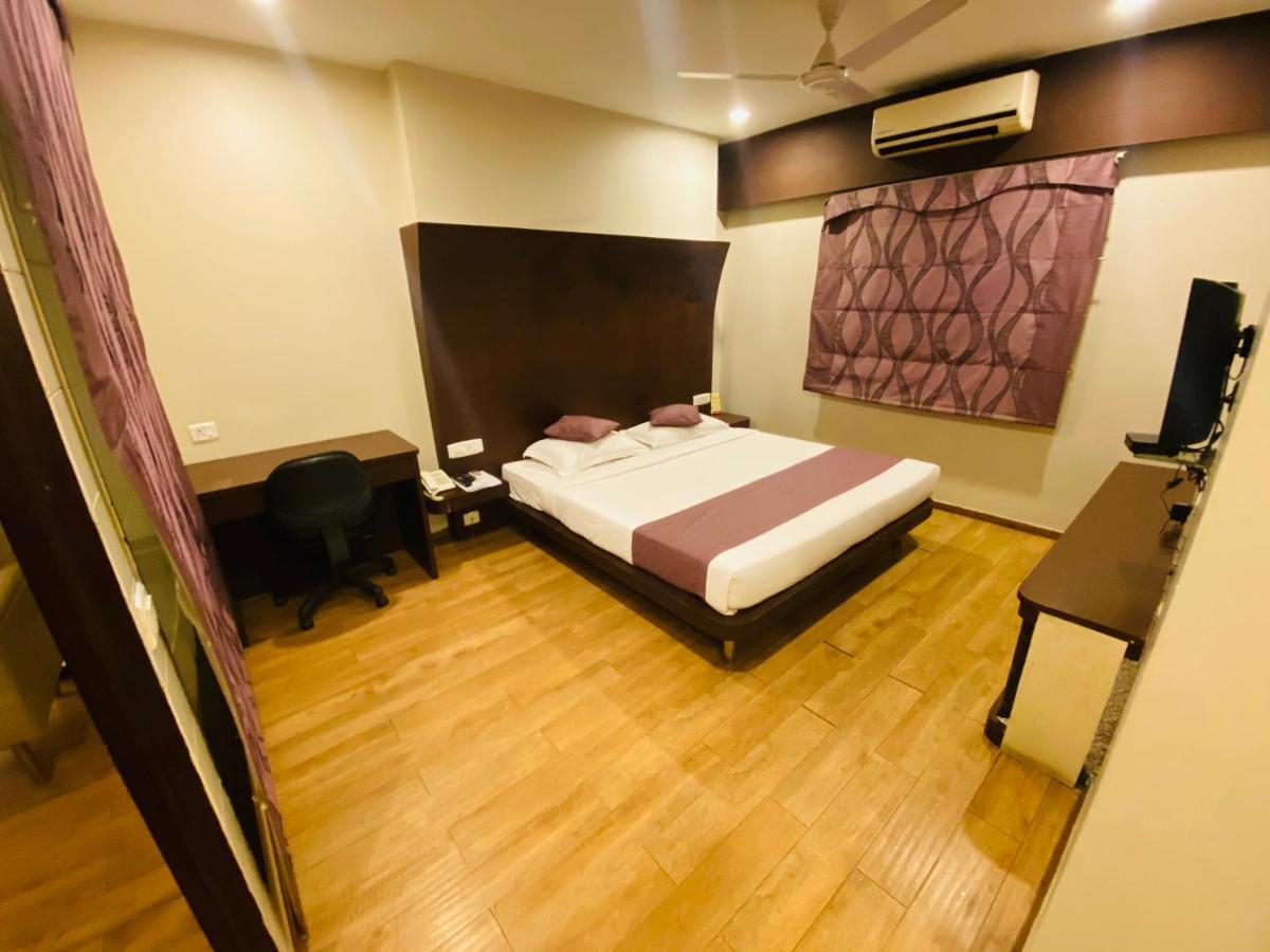 Hotel Saluja Residency Siliguri Zewnętrze zdjęcie