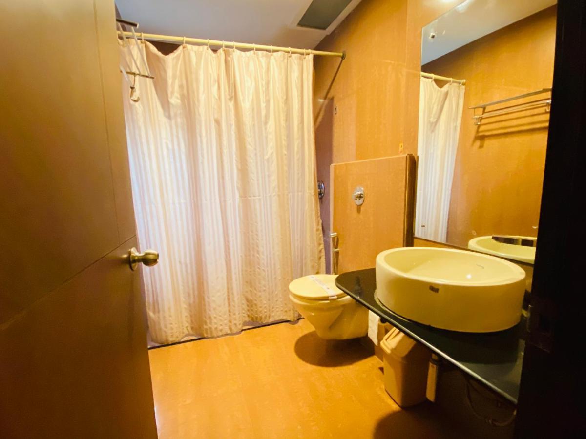 Hotel Saluja Residency Siliguri Zewnętrze zdjęcie